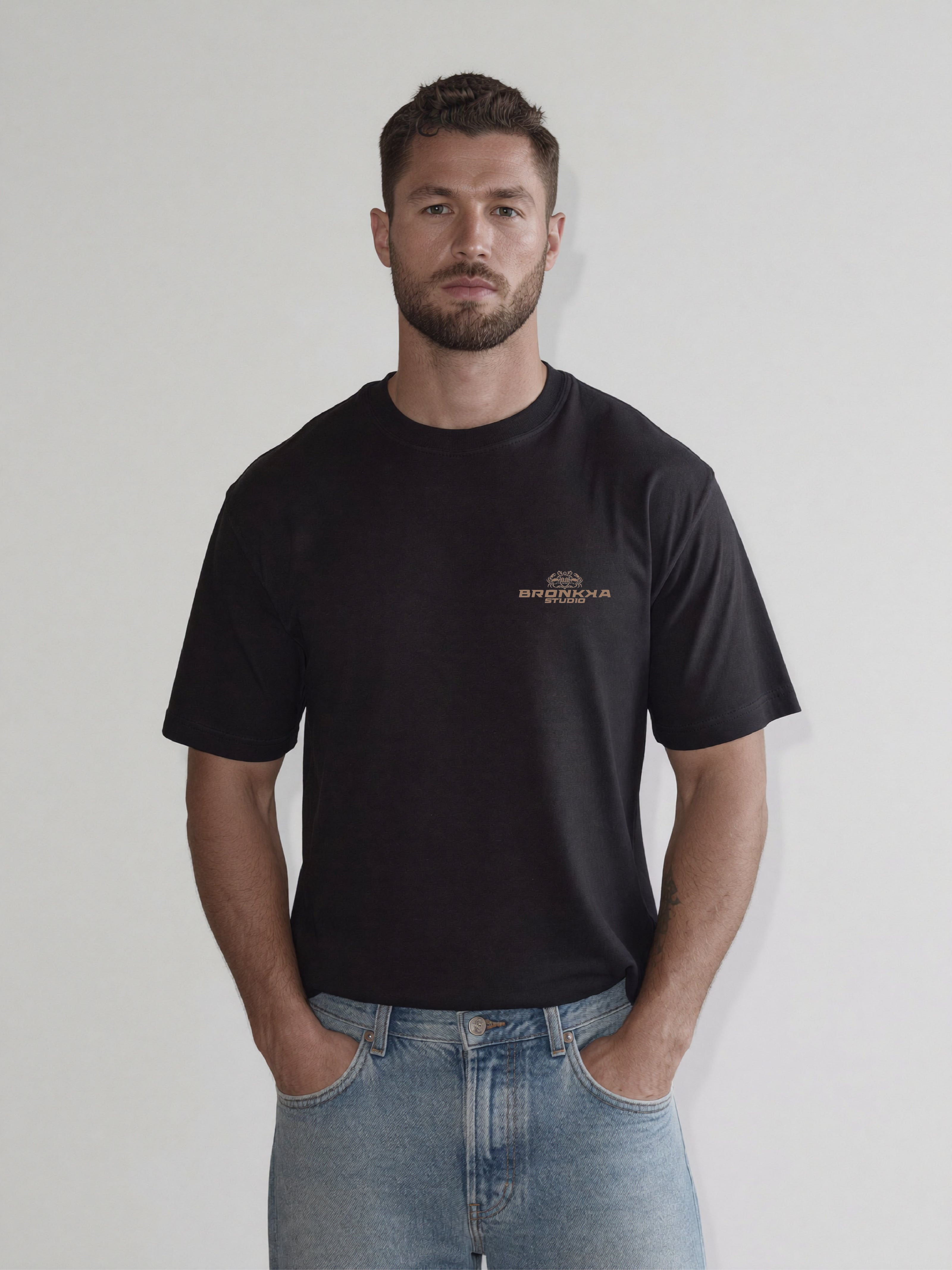 Bronkka Crab Insignia Tee — Dune