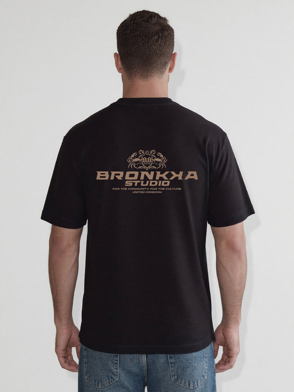 Bronkka Crab Insignia Tee — Dune