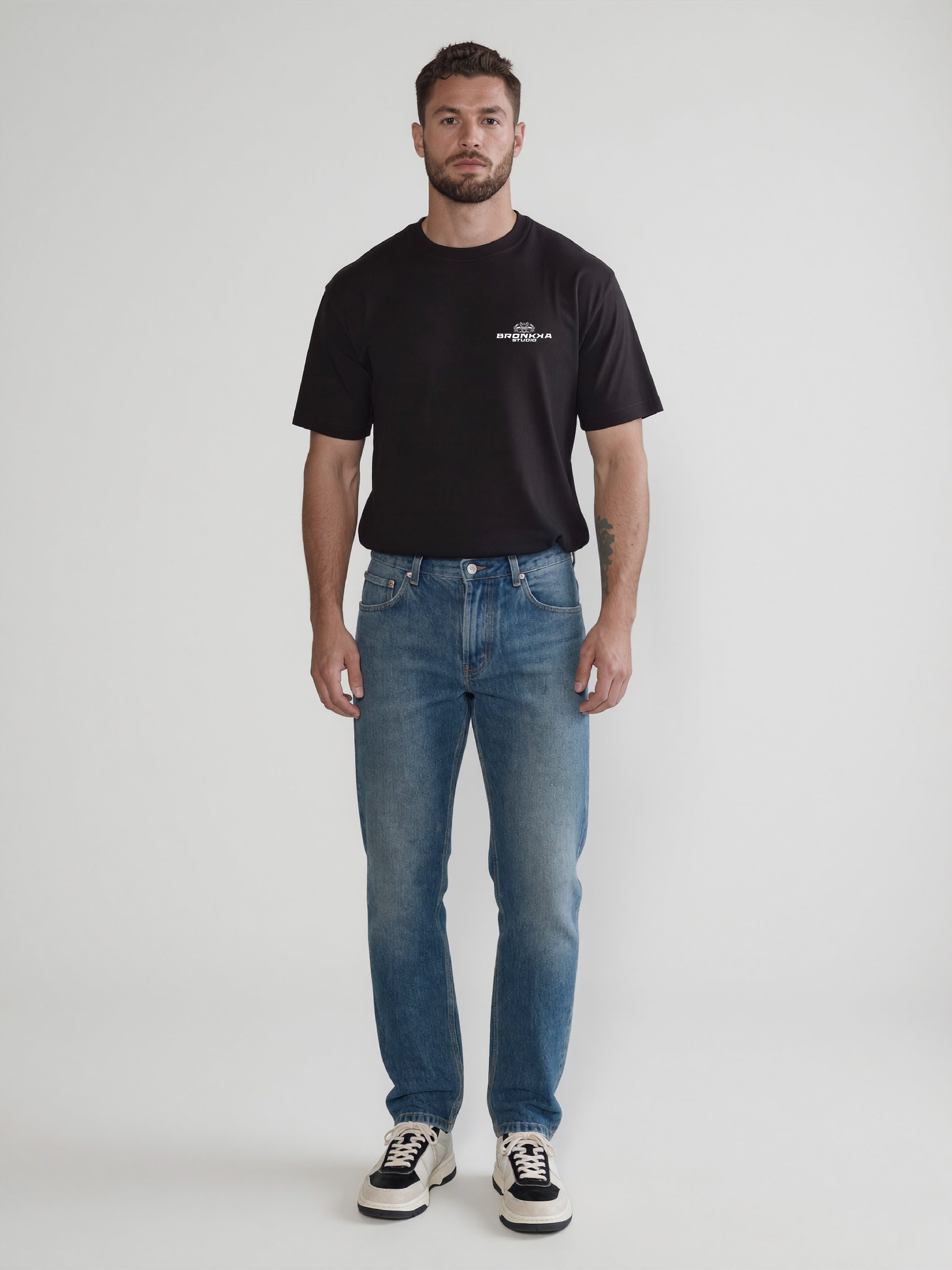 Bronkka Crab Insignia Tee — Ghost