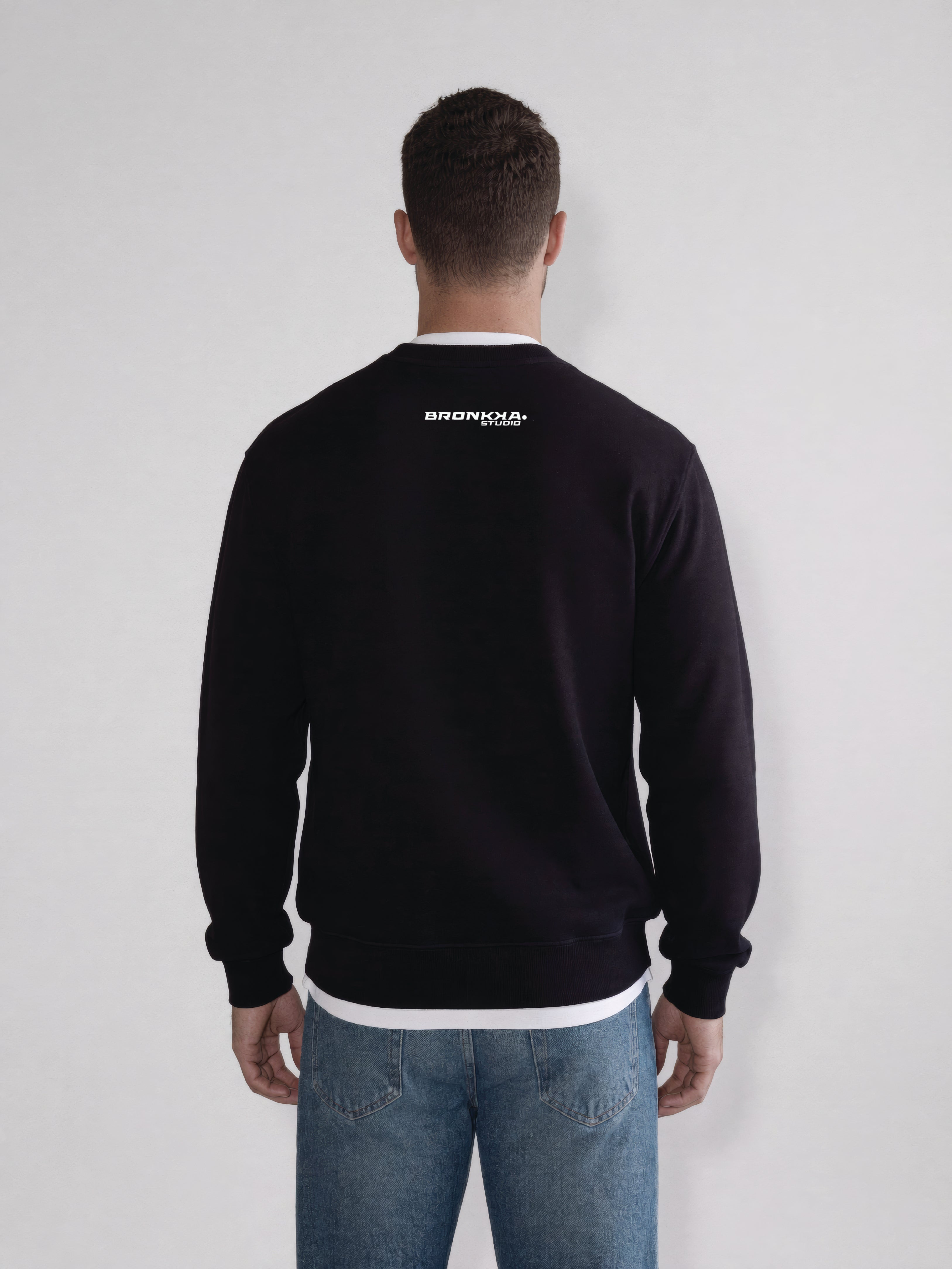 Bronkka Studio Core Sweatshirt - Black/Frost